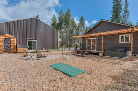 17153 Helbrock Drive Bend OR 97707