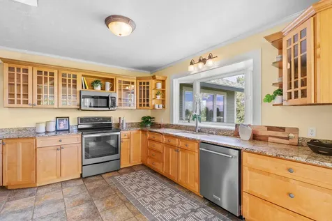 60377 Arnold Market Road Bend OR 97702