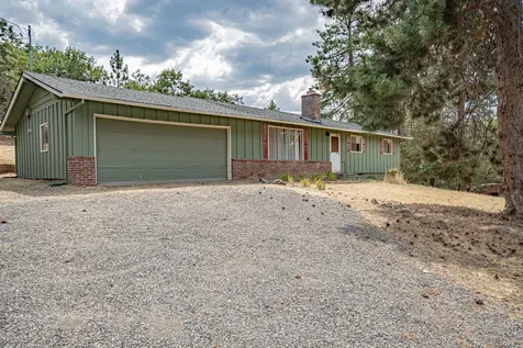 200 Andesite Drive Jacksonville OR 97530