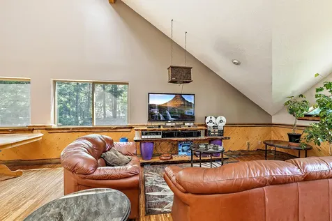 1731 Mill Creek Drive Prospect OR 97536