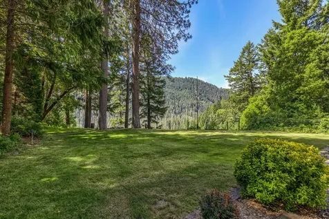 1731 Mill Creek Drive Prospect OR 97536