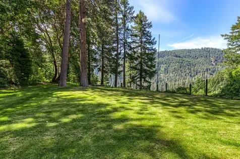 1731 Mill Creek Drive Prospect OR 97536
