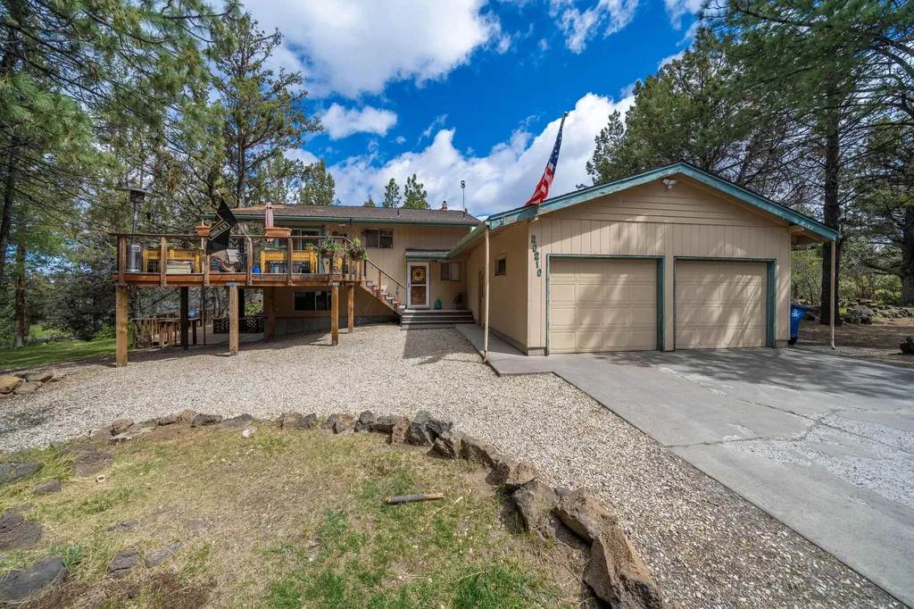 20210 Meadow Lane Bend OR 97703