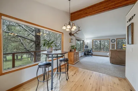 20210 Meadow Lane Bend OR 97703