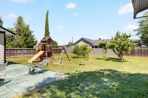 1735 Orchard Home Court Medford OR 97501