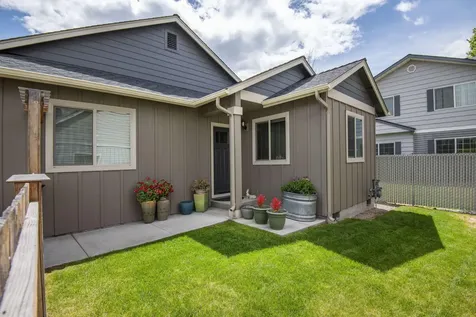 21305 Megan Court Bend OR 97701