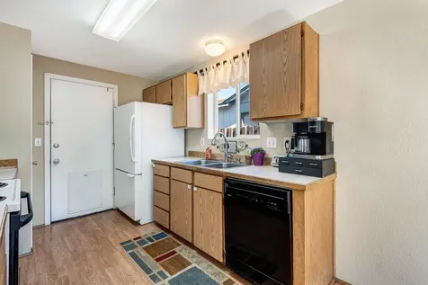 1212 SW 28th Street Redmond OR 97756