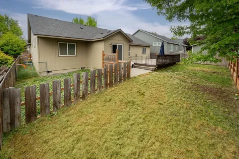 454 NE 16th Street Madras OR 97741