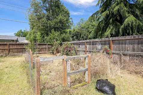 116 Washington Street Medford OR 97501