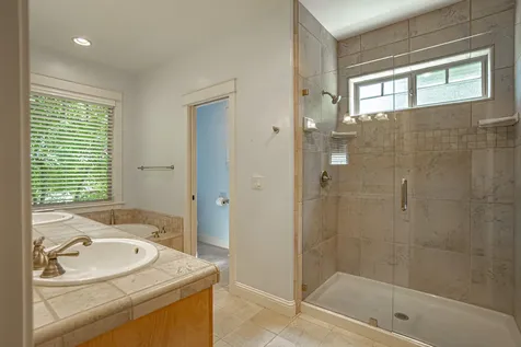 3752 Cherry Lane Medford OR 97504