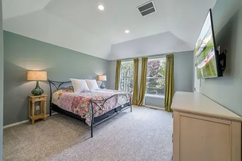 974 NE Francis Court Bend OR 97701