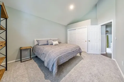 974 NE Francis Court Bend OR 97701