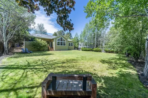 974 NE Francis Court Bend OR 97701