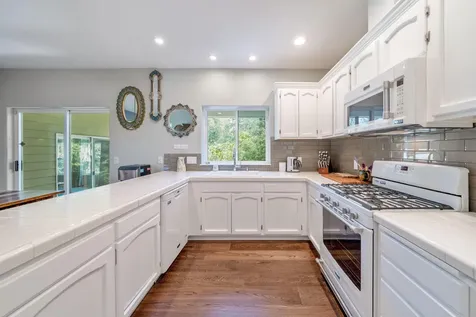 974 NE Francis Court Bend OR 97701