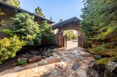 65755 Pronghorn Estates Drive Bend OR 97701