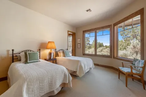 65755 Pronghorn Estates Drive Bend OR 97701