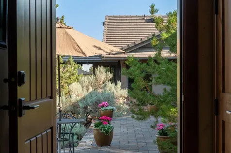 65755 Pronghorn Estates Drive Bend OR 97701