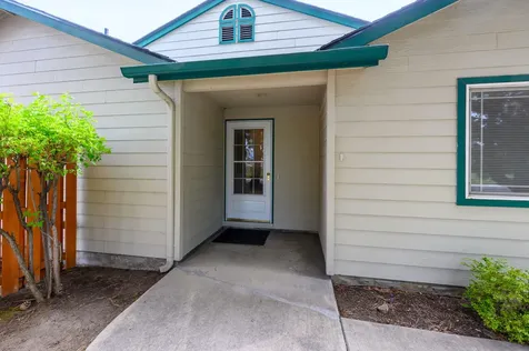 3706 SW Sam Snead Court Redmond OR 97756