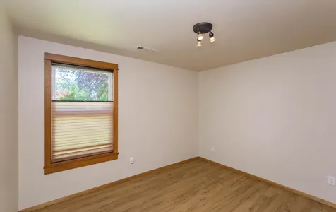 235 Joseph Drive Talent OR 97540