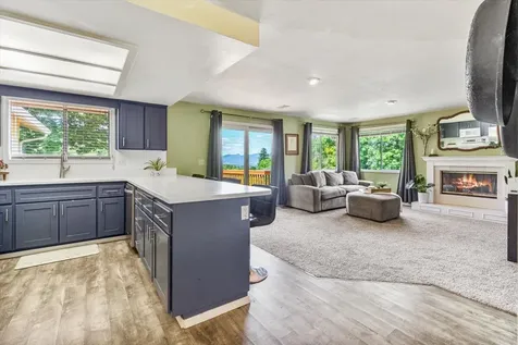 1303 Highcrest Drive Medford OR 97504