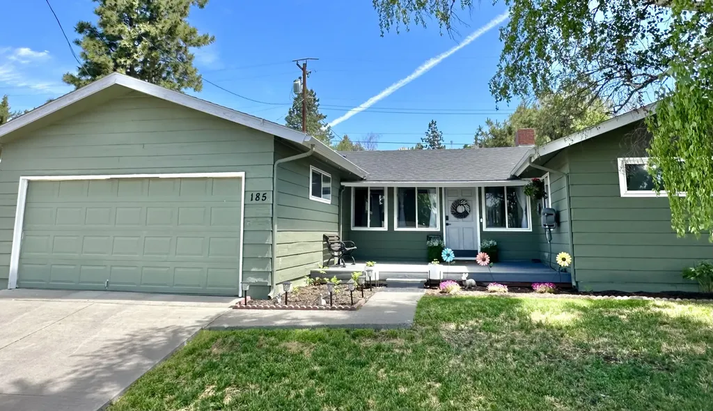 185 Dahlia Street Klamath Falls OR 97601