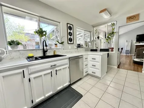 185 Dahlia Street Klamath Falls OR 97601