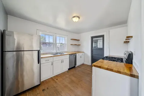 202 SW 3rd Street Redmond OR 97756