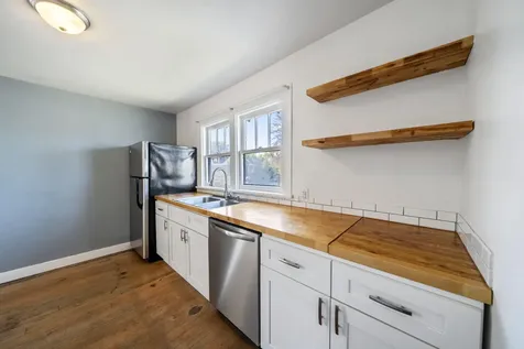 202 SW 3rd Street Redmond OR 97756