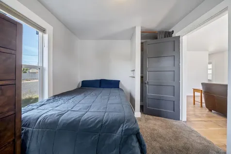 202 SW 3rd Street Redmond OR 97756
