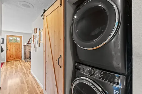 16958 Varco Road Bend OR 97703