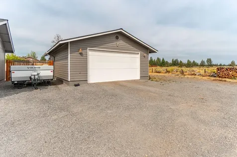 16958 Varco Road Bend OR 97703