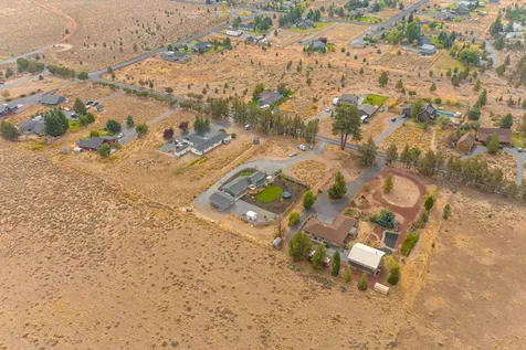 16958 Varco Road Bend OR 97703