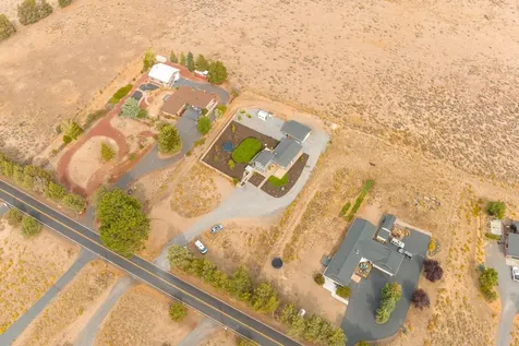 16958 Varco Road Bend OR 97703