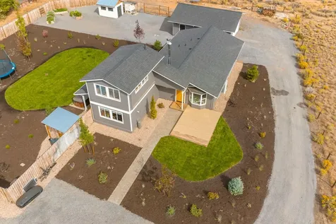 16958 Varco Road Bend OR 97703