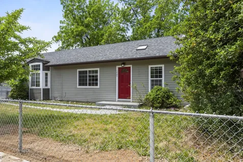 1405 Fruitdale Drive Grants Pass OR 97527