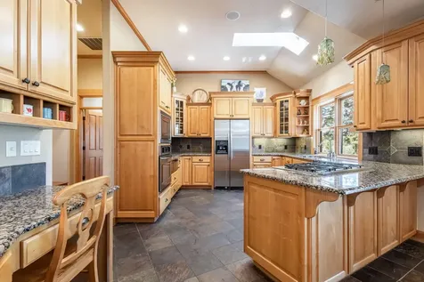 17690 Mountain View Road Sisters OR 97759
