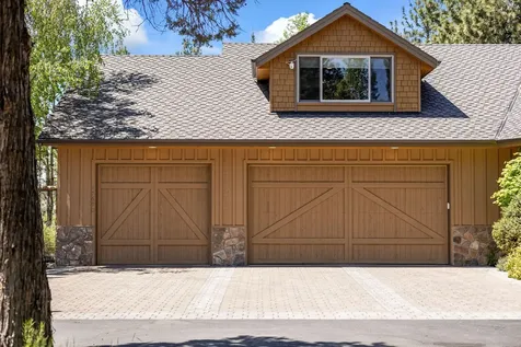 17690 Mountain View Road Sisters OR 97759
