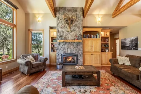 17690 Mountain View Road Sisters OR 97759