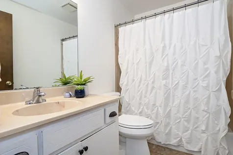 1937 Orinda Circle Medford OR 97504