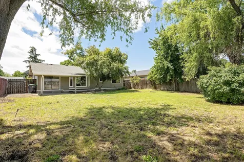 1937 Orinda Circle Medford OR 97504