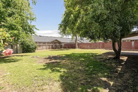 1937 Orinda Circle Medford OR 97504