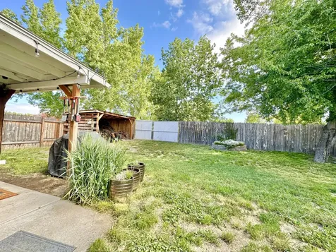 4613 Memorie Lane Klamath Falls OR 97603