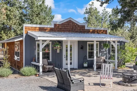 67186 Harrington Loop Road Bend OR 97703