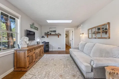 67186 Harrington Loop Road Bend OR 97703