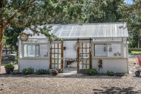 67186 Harrington Loop Road Bend OR 97703