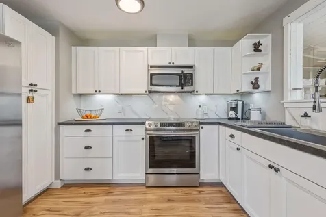 67186 Harrington Loop Road Bend OR 97703