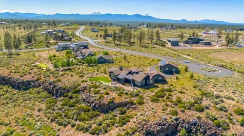 19035 Ridgeline Court Bend OR 97703