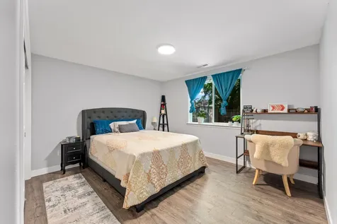 1105 Juanita Way Central Point OR 97502
