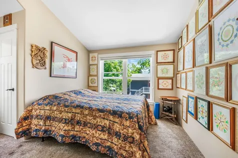 843 B Street Ashland OR 97520