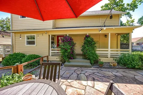 843 B Street Ashland OR 97520